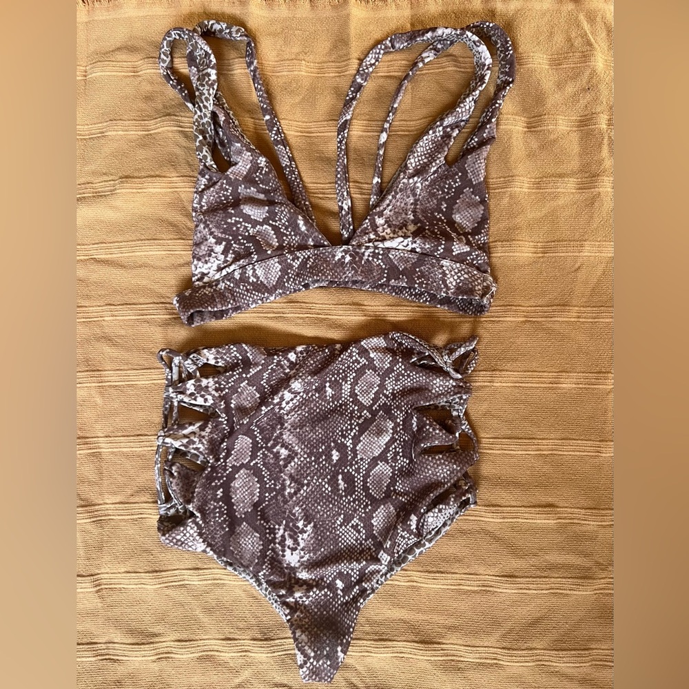 Acacia swim set